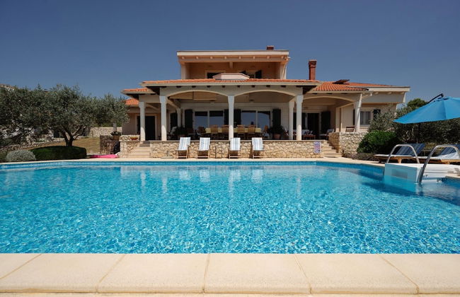 Villa Clara With a Pool in Kozino Near the sea - Photo 8