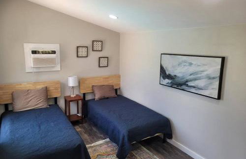 Amazing House with Pool, Arcade, Hot Tub and More - Accomodates 16 guests - Photo 6