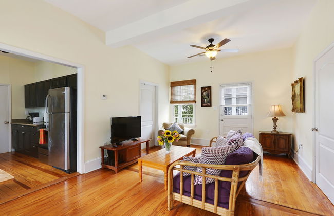 Montgomery Apartments on Magazine Street - Foto 44