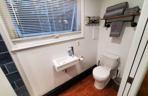 Waterfront Getaway in Historic Bristol - Foto 12