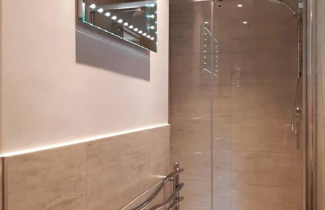 Beautiful 6-bed Dog Friendly Cottage in Heacham - Photo 19