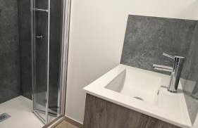 logis des Adhemar ,apparts cosy centre ville ,sejour-tricastin - Foto 2