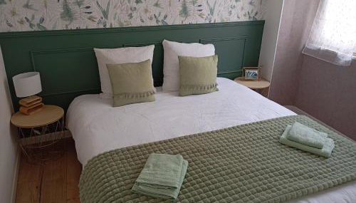 Les meublés de Louis-Marie, 2 appartements indépendants pour 4 personnes, 8 personnes au total, proche du Puy du Fou - Foto 3