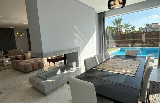 Villa with Pool-Allegria-Sheikh Zayed - Foto 3