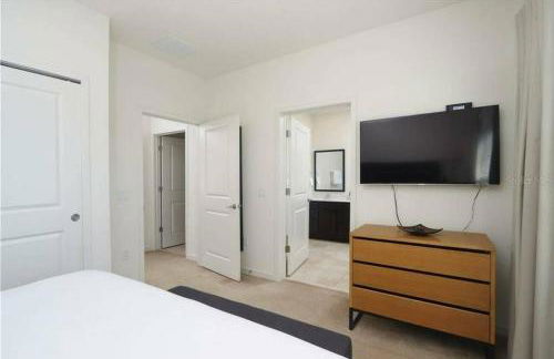 Gated Community With Private hot tub Near Disney!!! - Foto 17