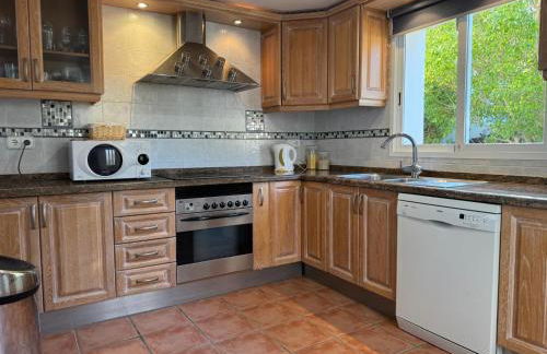 Villa pareada con piscina privada - Foto 49