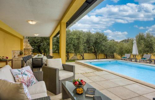 Luxury Villa for 14 People near Poreč - Foto 3