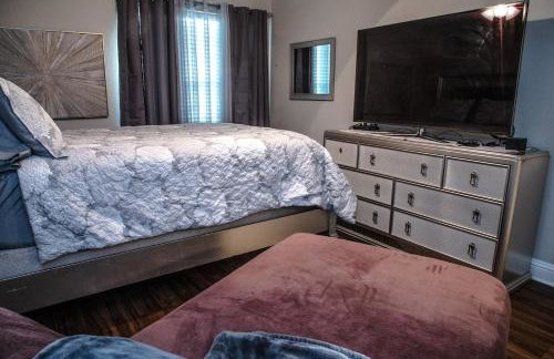 Cozy 2 Bedroom Townhome in Addison - Foto 16