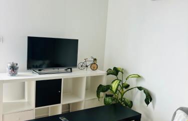 Studio calme avec cour privative Parking Jacuzzi option - Foto 8