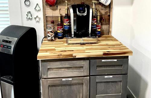 Pet Friendly Graham 2 Bedroom Home Christmas 365 at The Mistletoe Farm - Foto 32