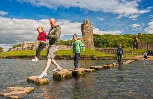 Orchard Lodge-Coastal Retreat, newly built hideaway with village views and private terrace - Foto 50