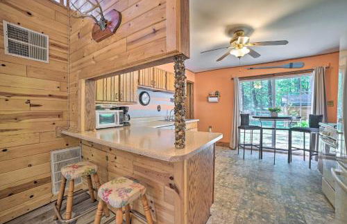 Charming Houghton Lake Cottage with Backyard! - Photo 9