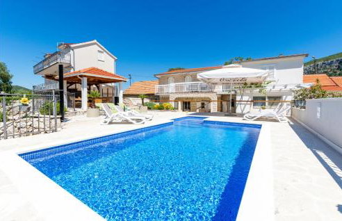 Holiday Home In Blato Na Cetini - Photo 2