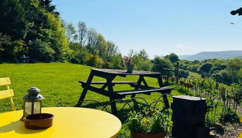 The Cabin at Shambala- now with sauna available to book! - Foto 5