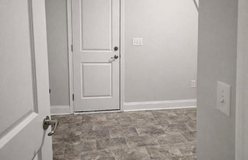 Clayton 6-Beds Family Home Near Raleigh Sleeps 12 - Foto 26