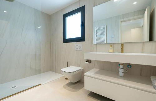 Stunning 6-Bedroom Villa in Guadalmina Baja - Foto 39