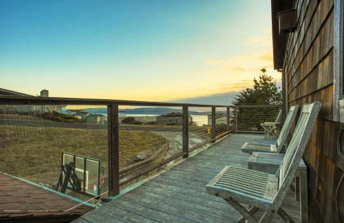 Northern Lights! Hot Tub!! Game Room!! Expansive and Spacious!! - Foto 5