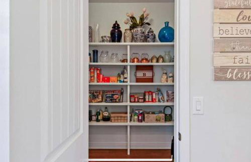 Luxurious Modern Townhouse right across beach!! Table Tennis - Foto 10