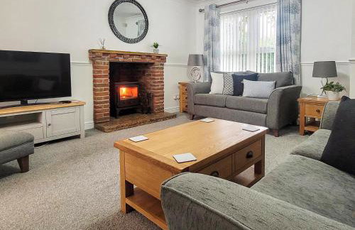 Askham House - Photo 2