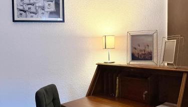 Rüttenscheid Design Apartment mit Balkon Office - Foto 4