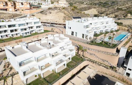 Sea view, Pool, AC, Parking space - Photo 48