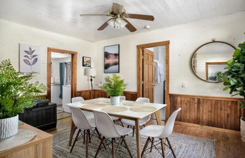 Woodland cabin w hot tub & fire pit - Foto 9