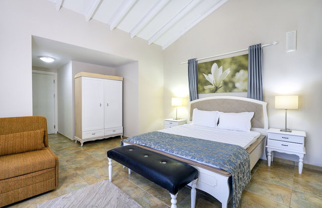 Alya Villa Butik Hotel - Photo 29