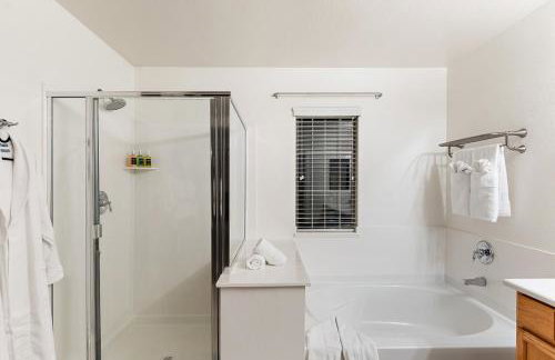 Mountain View Retreat Pool, Firepit Pool table Fun - Foto 41