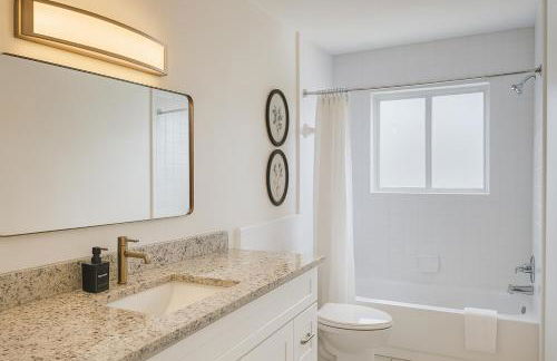 Modern Downtown 1BR Stay in Downtown Royal Oak - Foto 5