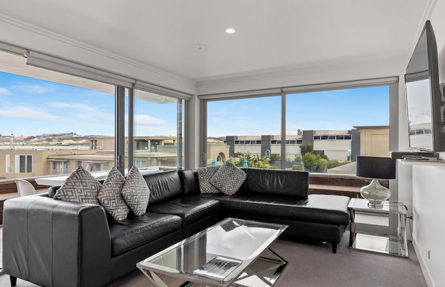 Sacred Waters - Photo 18