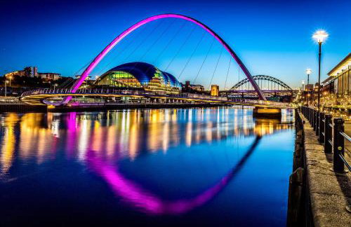 Characterful 2BR Victorian in Prime Jesmond - Fast WiFi & Walk to Station! - Foto 8