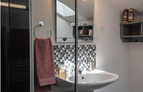 Lavender House - Traditional & charming stone home - Foto 11