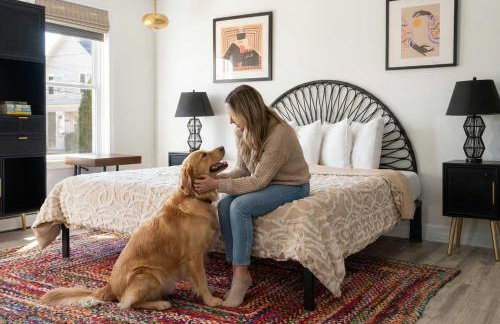 The Return to Self - Walk to Historic Downtown - Foto 5