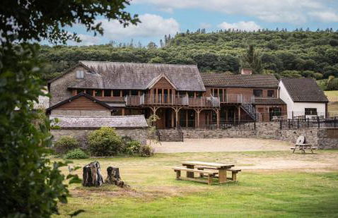 Stud Farm House - Photo 1