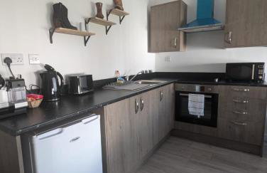 The boot factory - Foto 53