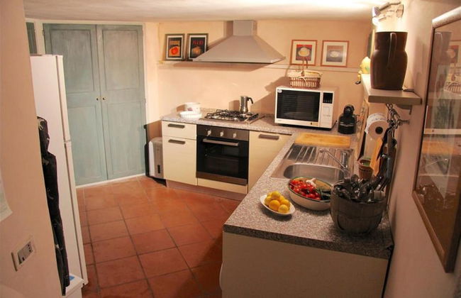 Sermoneta Historic Stone Village House With Pool in a Medieval Hill Town Close to Rome and Naples - Foto 11