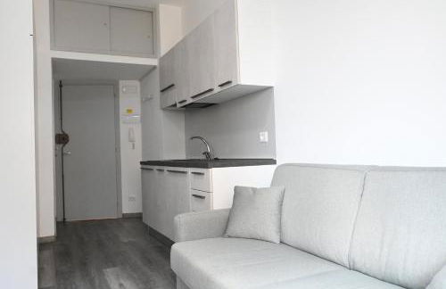 F007 - Fano, monolocale fronte mare in residence con piscina - Photo 3