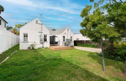 Spacious 4BR House with Large Yard and Parking Beverly Hills Adj - Foto 5