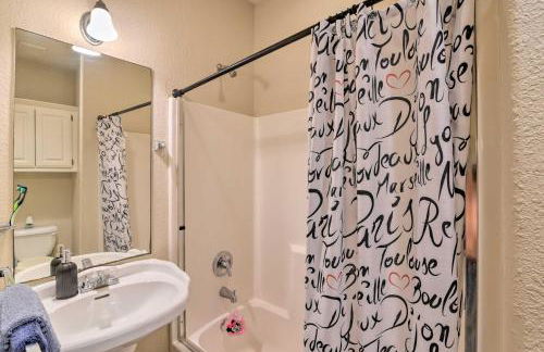 Waterfront Family Home with Patio in Hitchcock - Foto 25