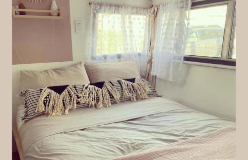 Vintage Shasta Camper for the best of NYC Glamping - Foto 25