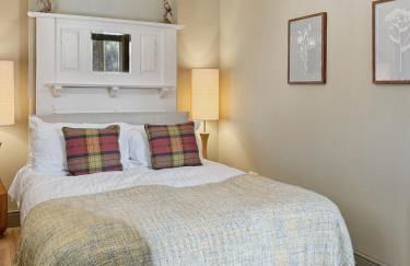 3-Bedroom Cottage with Parking Sleeps 6 - Foto 11