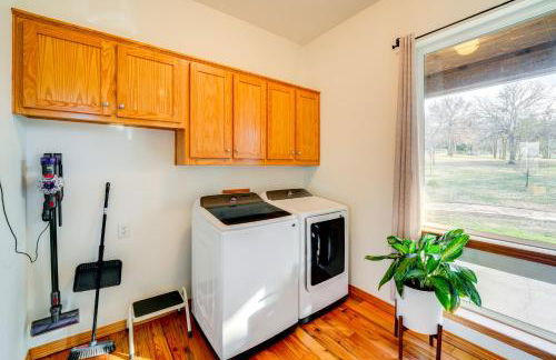 11 Mi to Downtown Denton Spacious Ranch Retreat - Photo 26