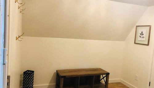 Newly renovated A-frame 5 Min walk to main street - Foto 5