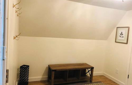 Newly renovated A-frame 5 Min walk to main street - Foto 5