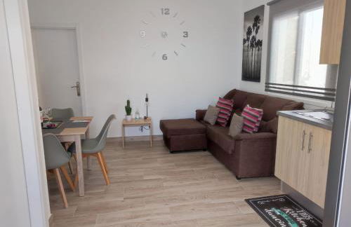 CASA PIRÁMIDE 2. Terraza WiFi y Parking Privado - Foto 1