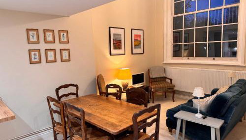 Unique garden flat in converted chapel - Hungerford - Foto 2