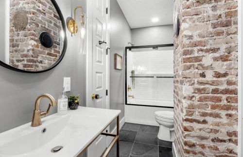 Old Spanish House Suite B Downtown Retreat - Photo 19