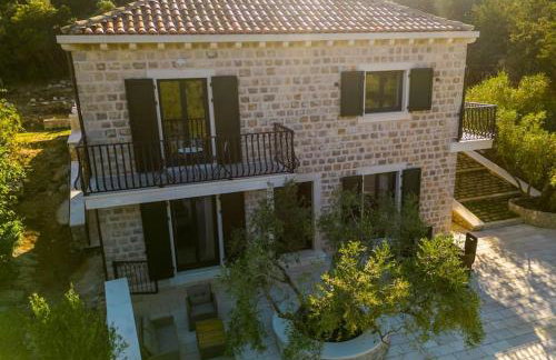 Villa VlaMar - new luxury house - Photo 3