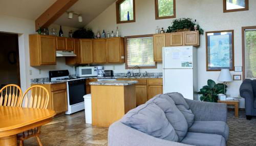 Family-Friendly Cabin Rental on a Private Lake near Wisconsin Dells - Foto 4