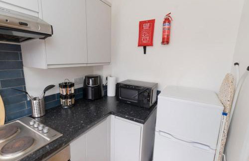 Contractors-Relocation-Free Parking-M5 Junction2 - Foto 17